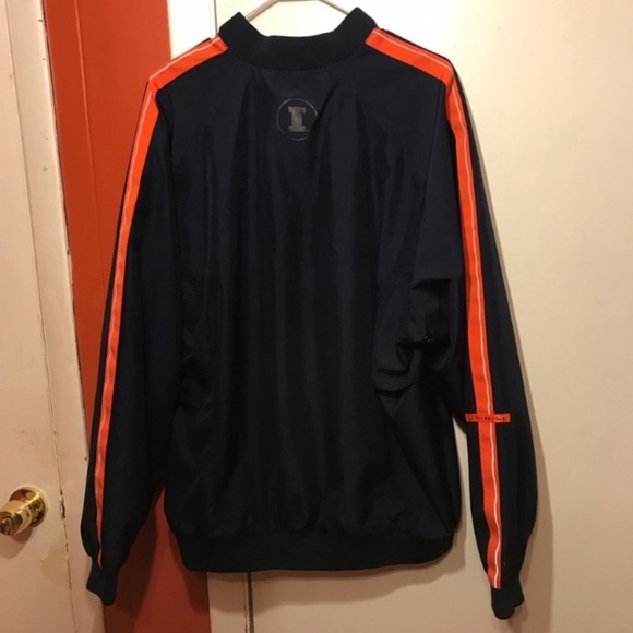 University of Illinois Nike Men’s Windbreaker - Picture 3 of 4